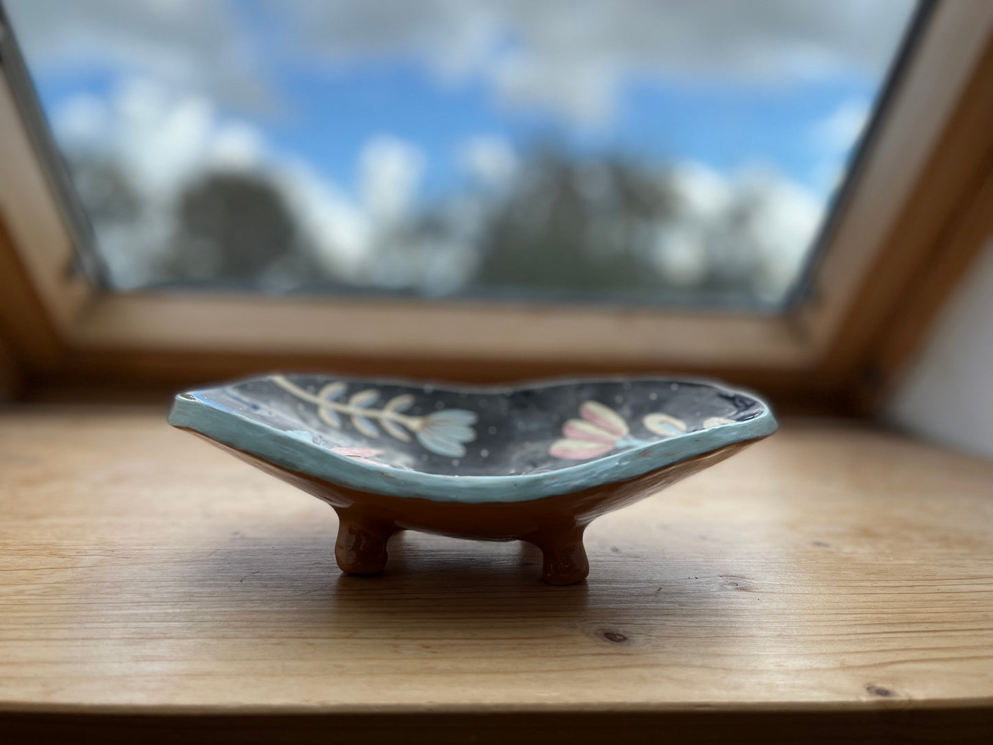 Handmade Terracota Plate With Bear / Sgraffito Footed Plate / Unique Illustrated Ceramics Footed Plate OOAK