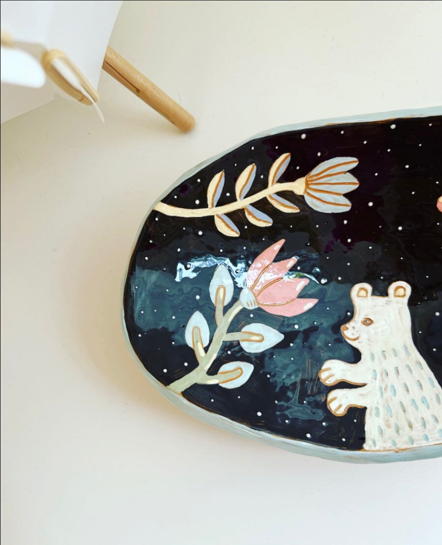 Handmade Terracota Plate With Bear / Sgraffito Footed Plate / Unique Illustrated Ceramics Footed Plate OOAK