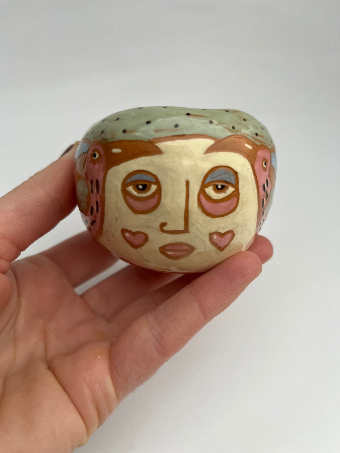 Small Handmade Colorful Ceramic Bowl With Face and Bird Design / Ceramic Salt Cellar / Unique Illustrated Handbuilt Ceramic Pinch Bowl OOAK