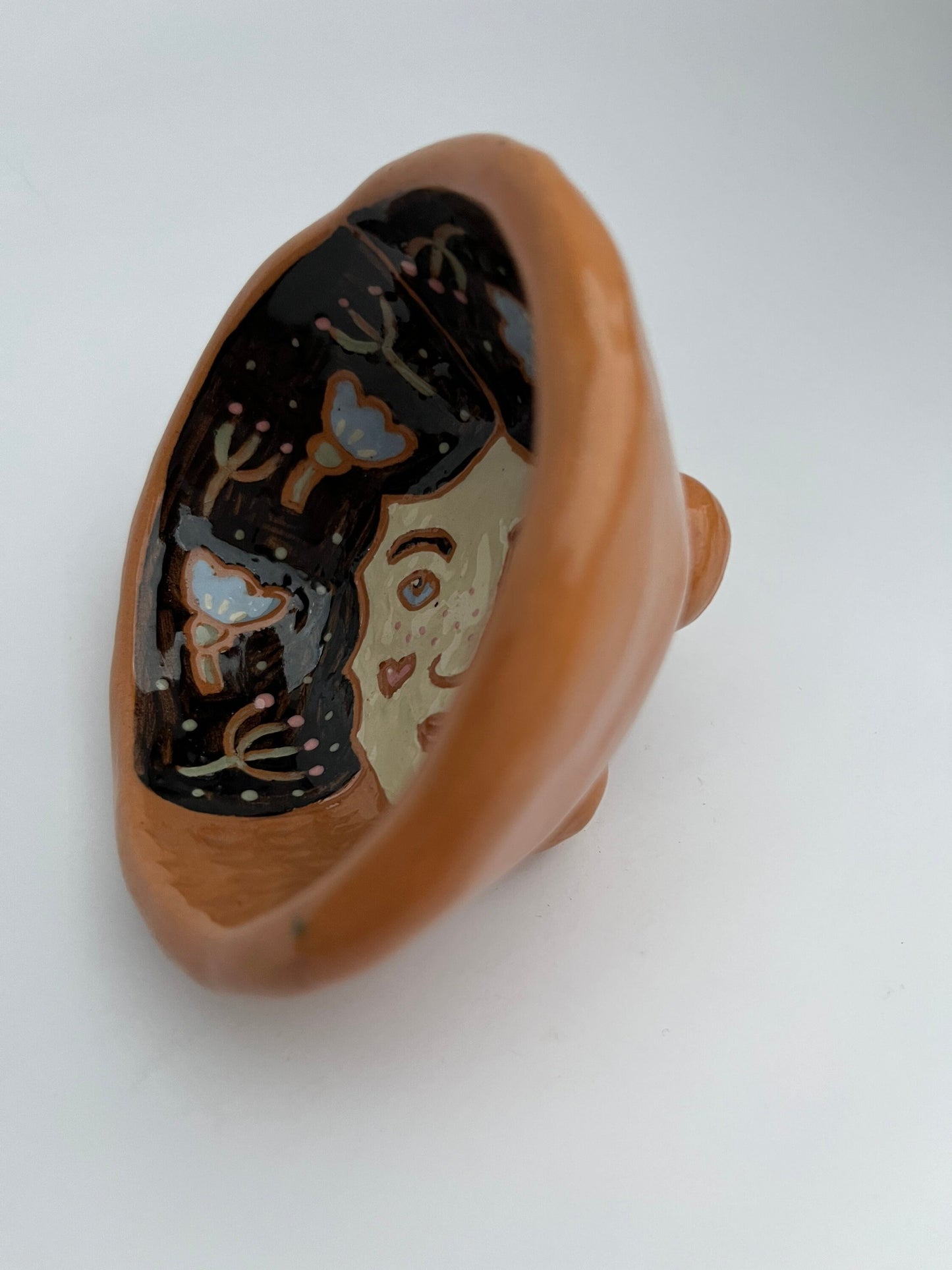 Illustrated Folkstyle Portrait Bowl / Footed Pinch Bowl With Cute Sgraffito Portrait / Unique Illustrated Ceramic Pinch Bowl OOAK
