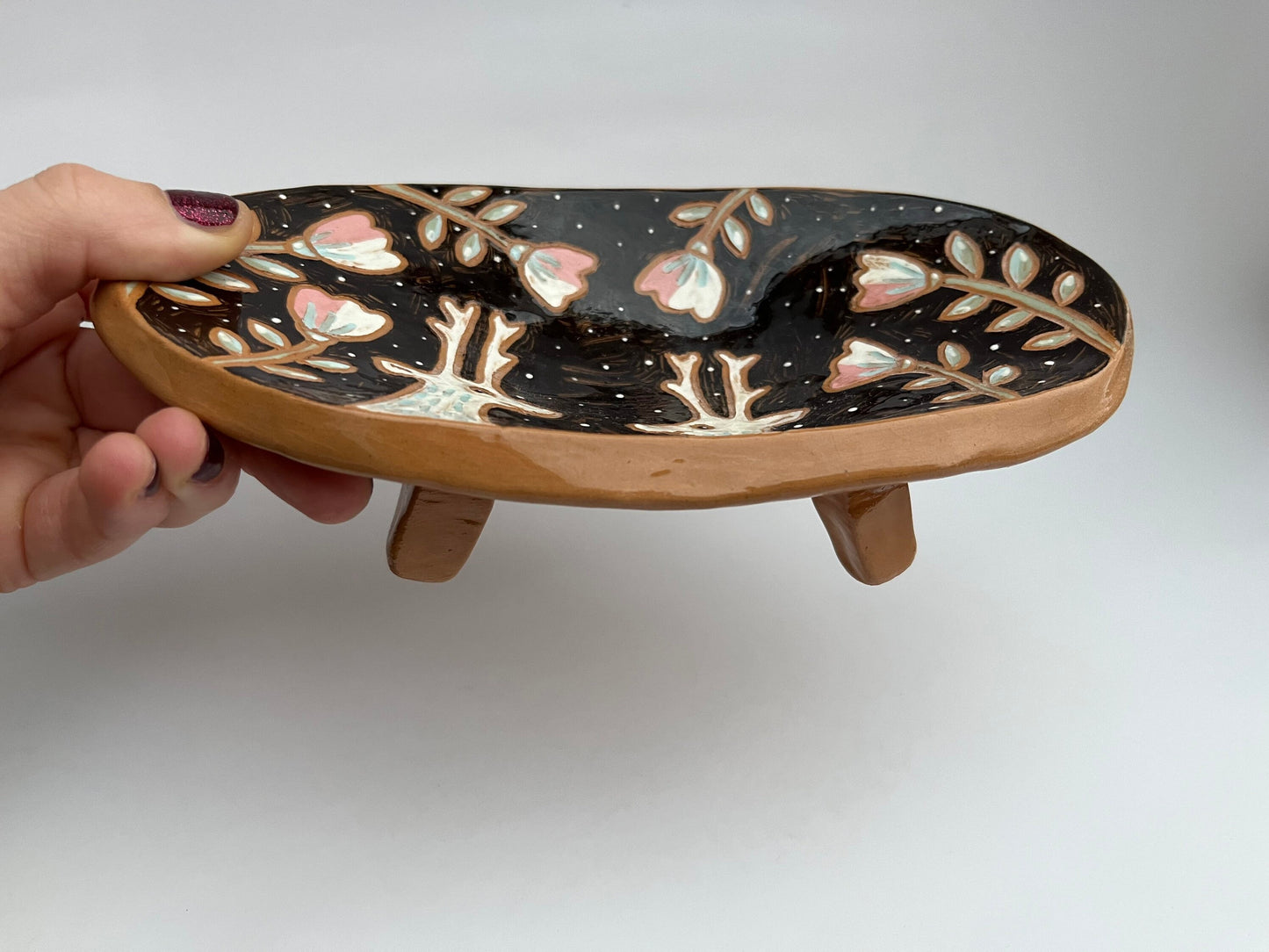 White Deer Black Ceramic Plate With Flowers / Sgraffito Footed Plate / Unique Illustrated Ceramic Footed Plate OOAK