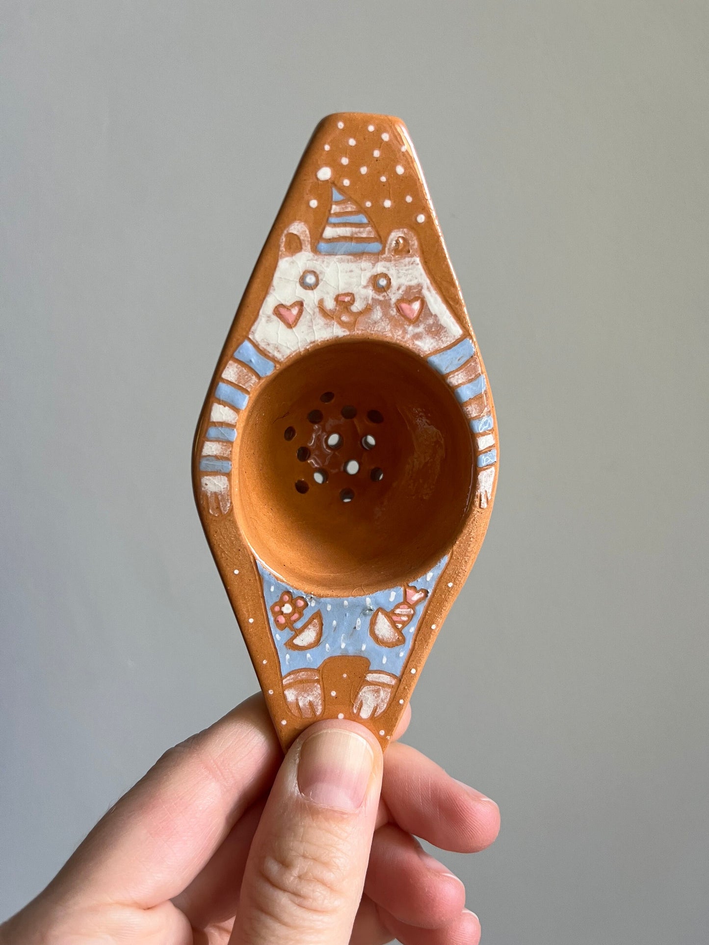 Whimsical Handpainted Ceramic Tea Drainer With White Bear / Unique Tea Accessory With Cute Bear Image / Handmade Gift For Tea Lover