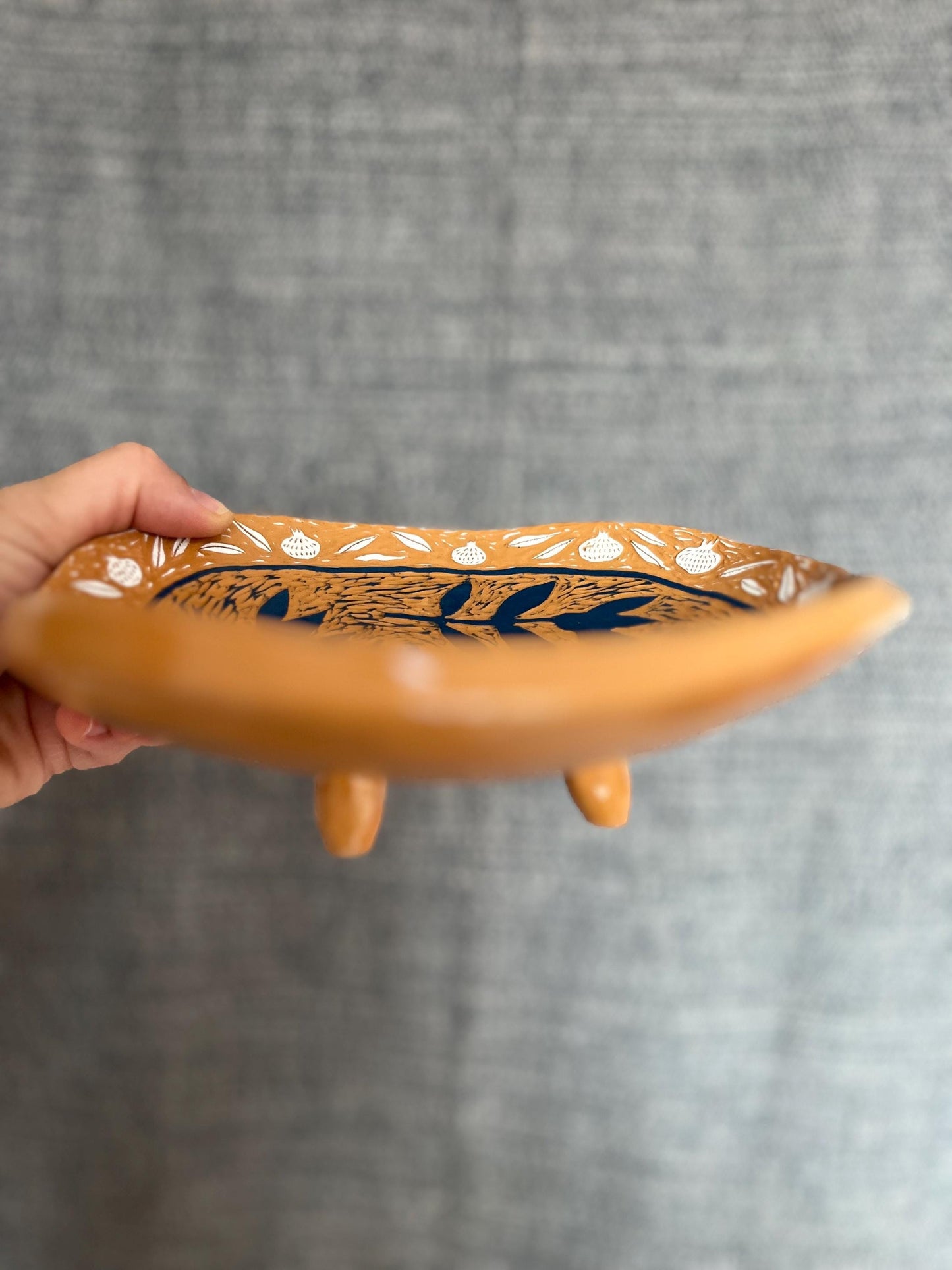 Sgraffito Terracotta Plate With Navy Flowers and White Pomegranate Rim / Footed Folkstyle Platter / Handbuilt Plate / Unique Ceramics OOAK